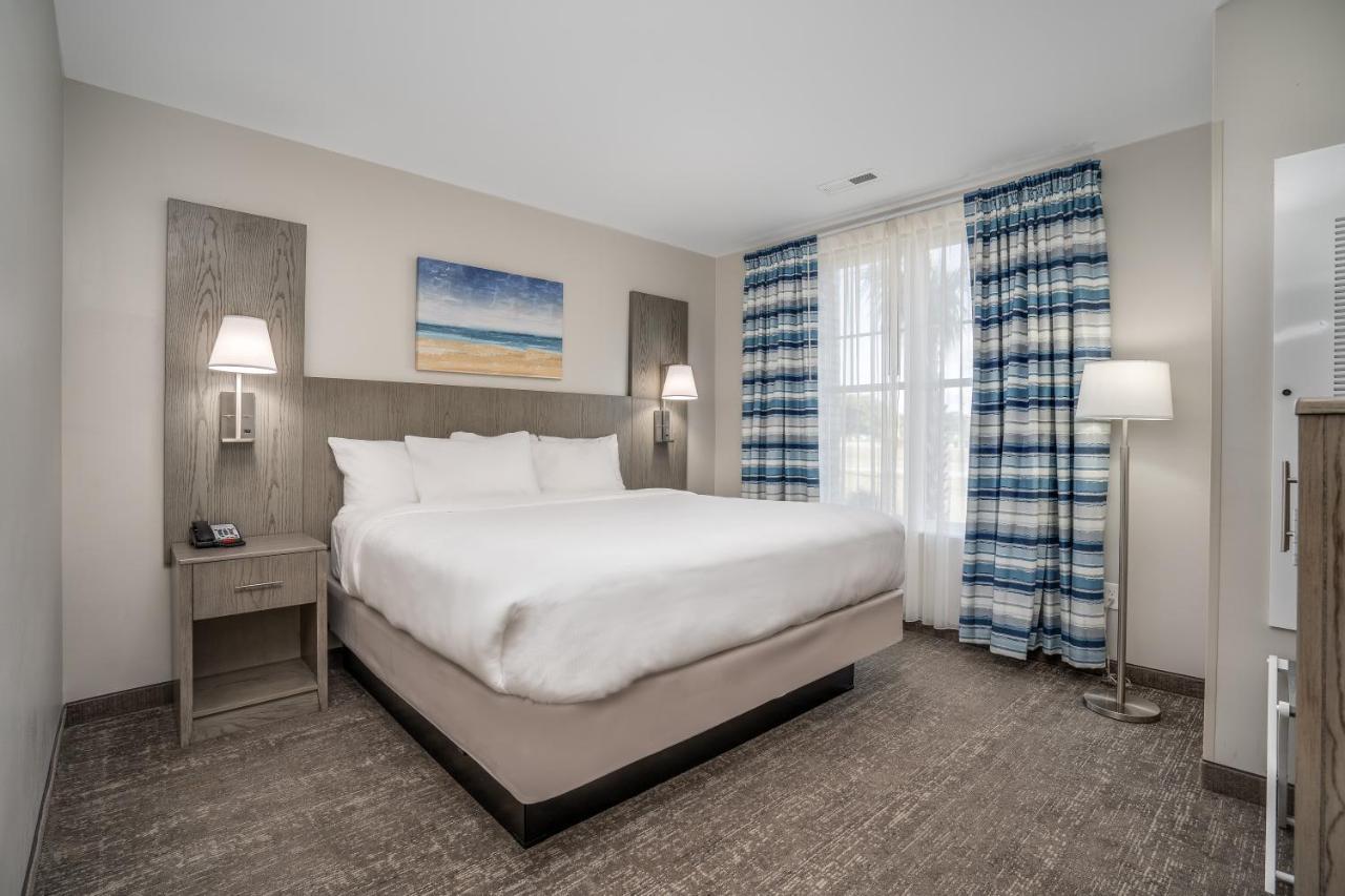 אמרלד אייל Lighthouse Suites - Best Western Signature Collection מראה חיצוני תמונה