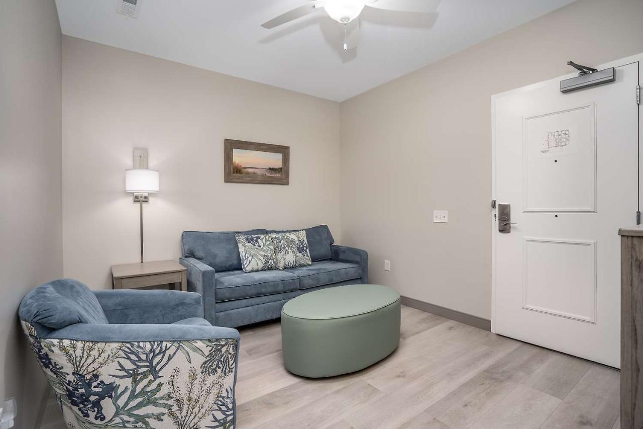 אמרלד אייל Lighthouse Suites - Best Western Signature Collection מראה חיצוני תמונה