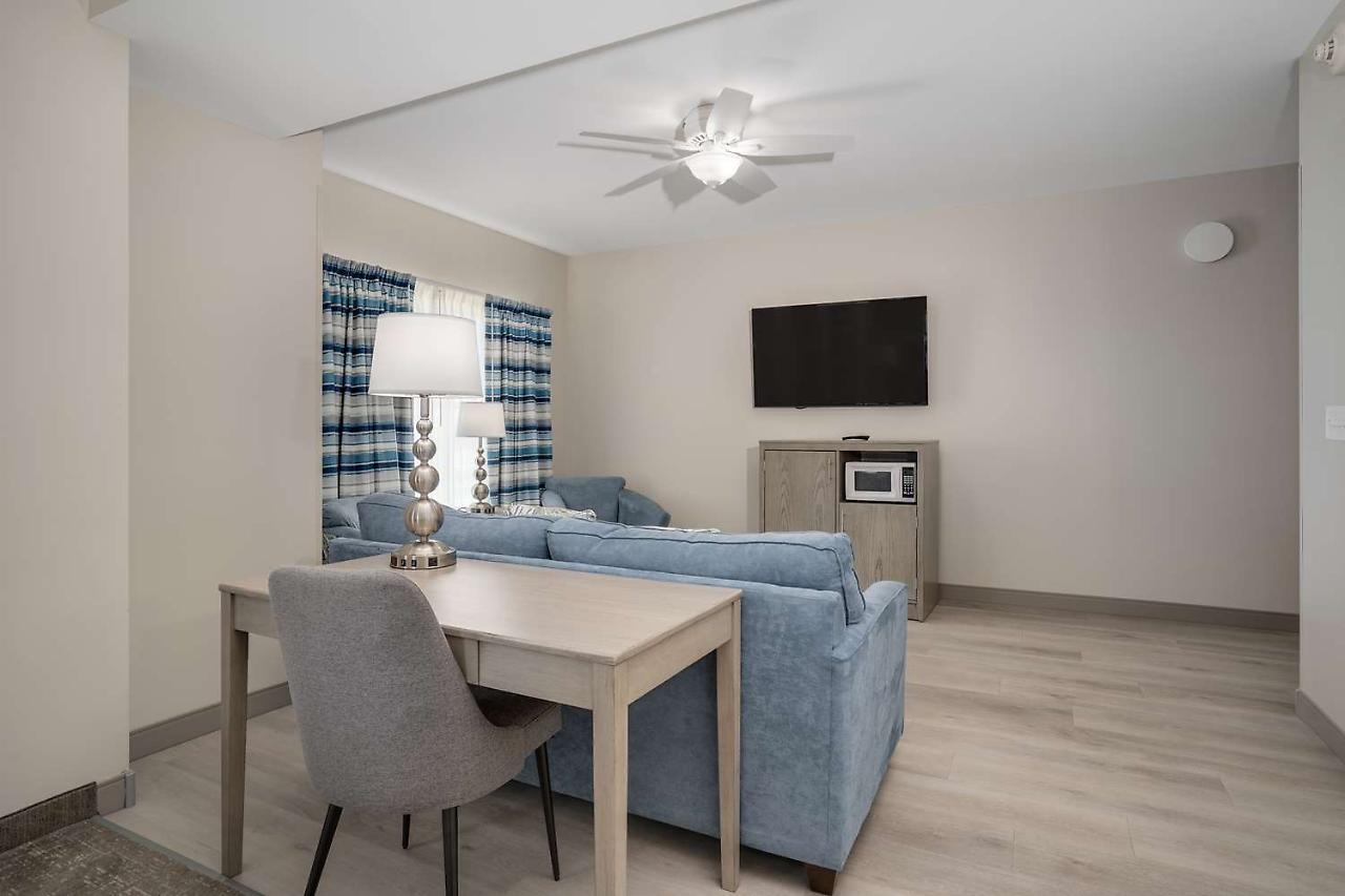 אמרלד אייל Lighthouse Suites - Best Western Signature Collection מראה חיצוני תמונה